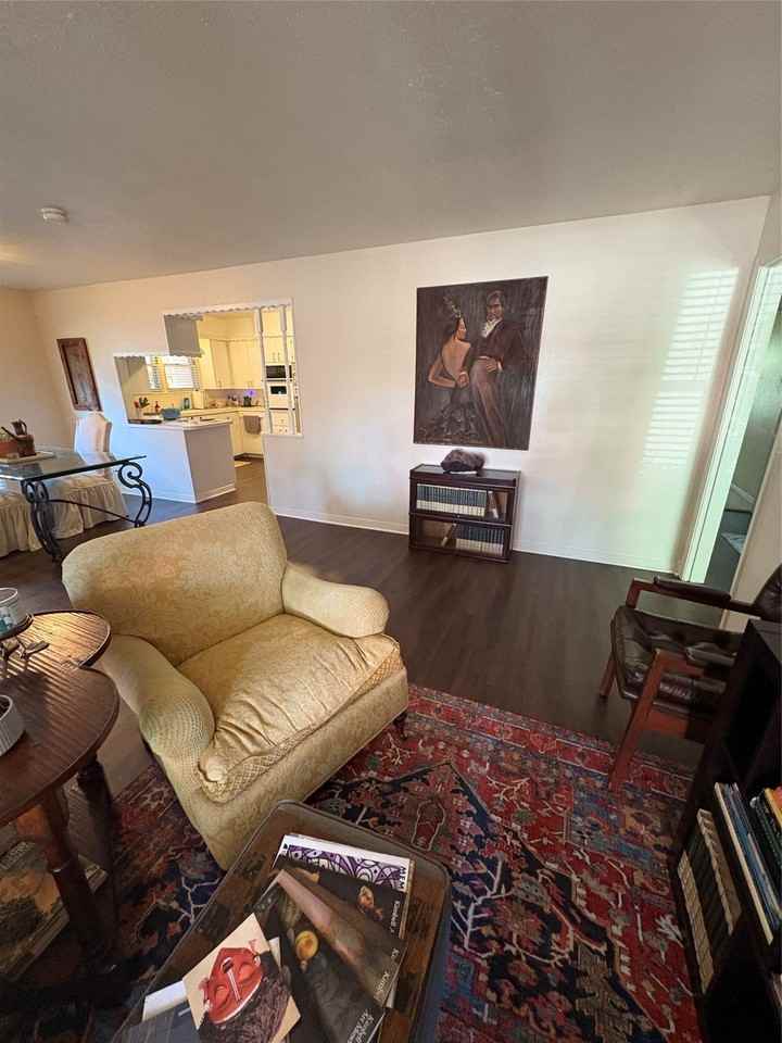 1911 Ferndale Ave - Photo 6 of 19