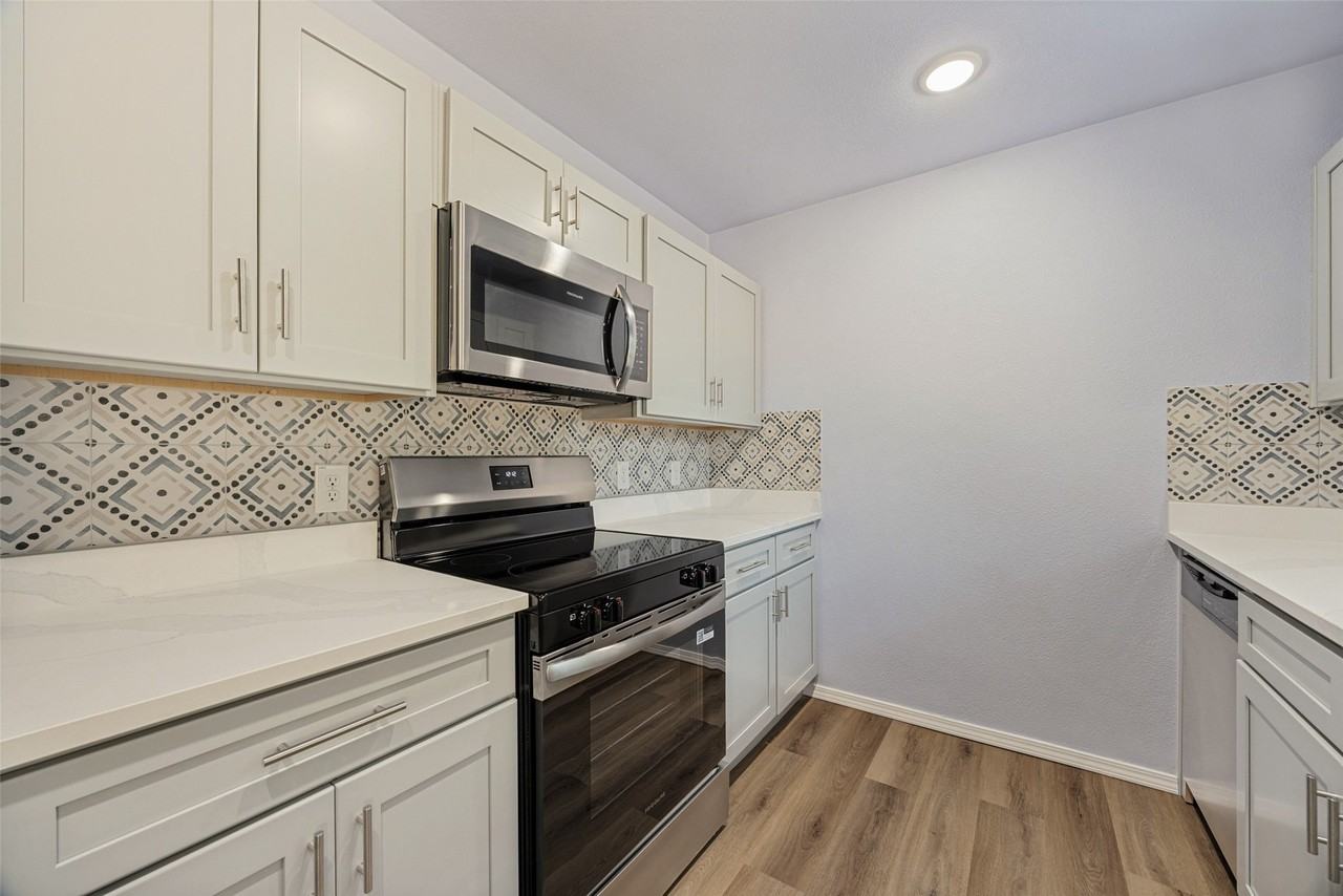 1214 W Morgan St - Photo 6 of 25