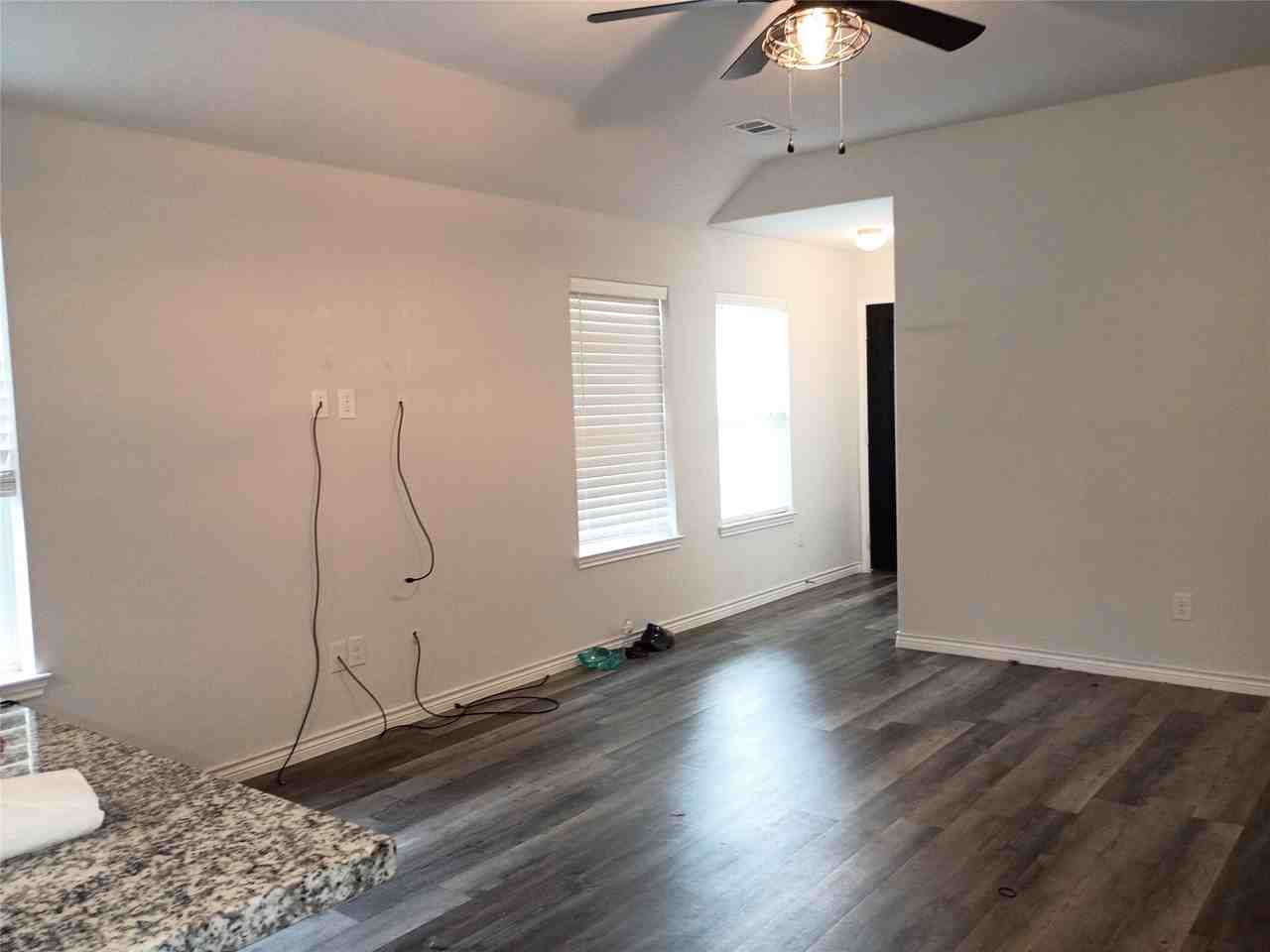 3620 Judges Dr - Photo 3 of 20