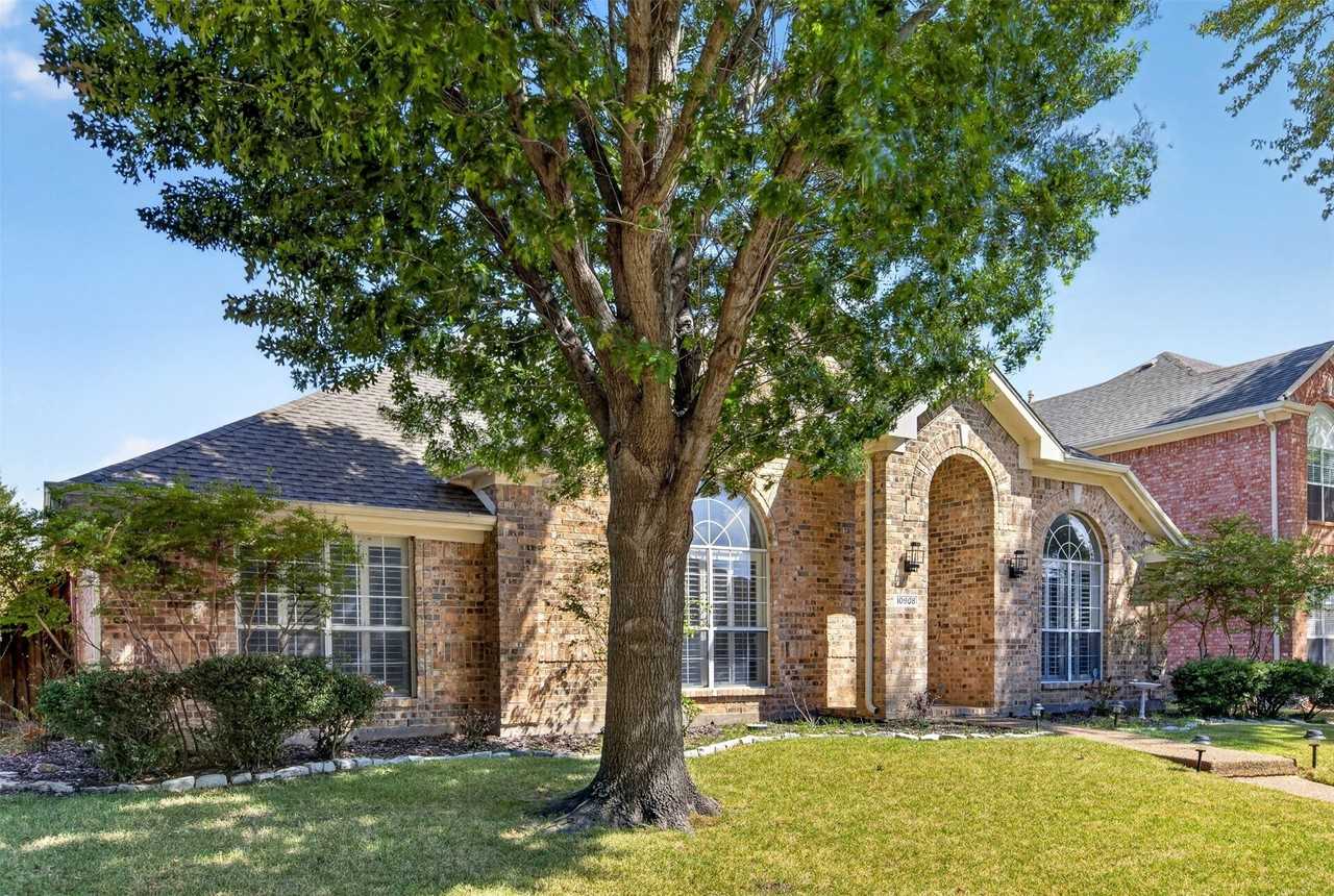 10908 Shadow Brook Ln - Photo 3 of 28