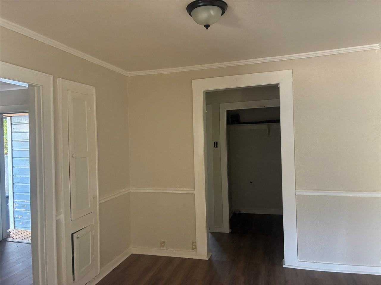 2500 Broadway Dr - Photo 6 of 8