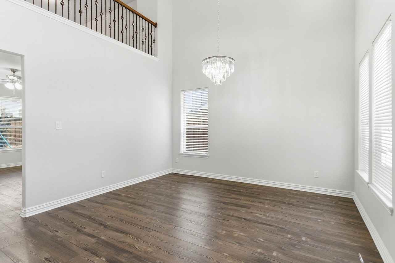 5308 Sandstone Ln - Photo 6 of 37