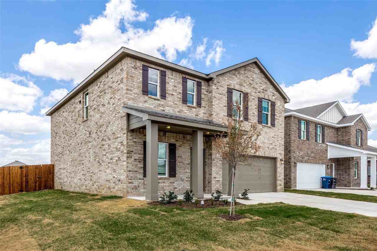 5516 Brownstone Ln - Photo 2 of 37