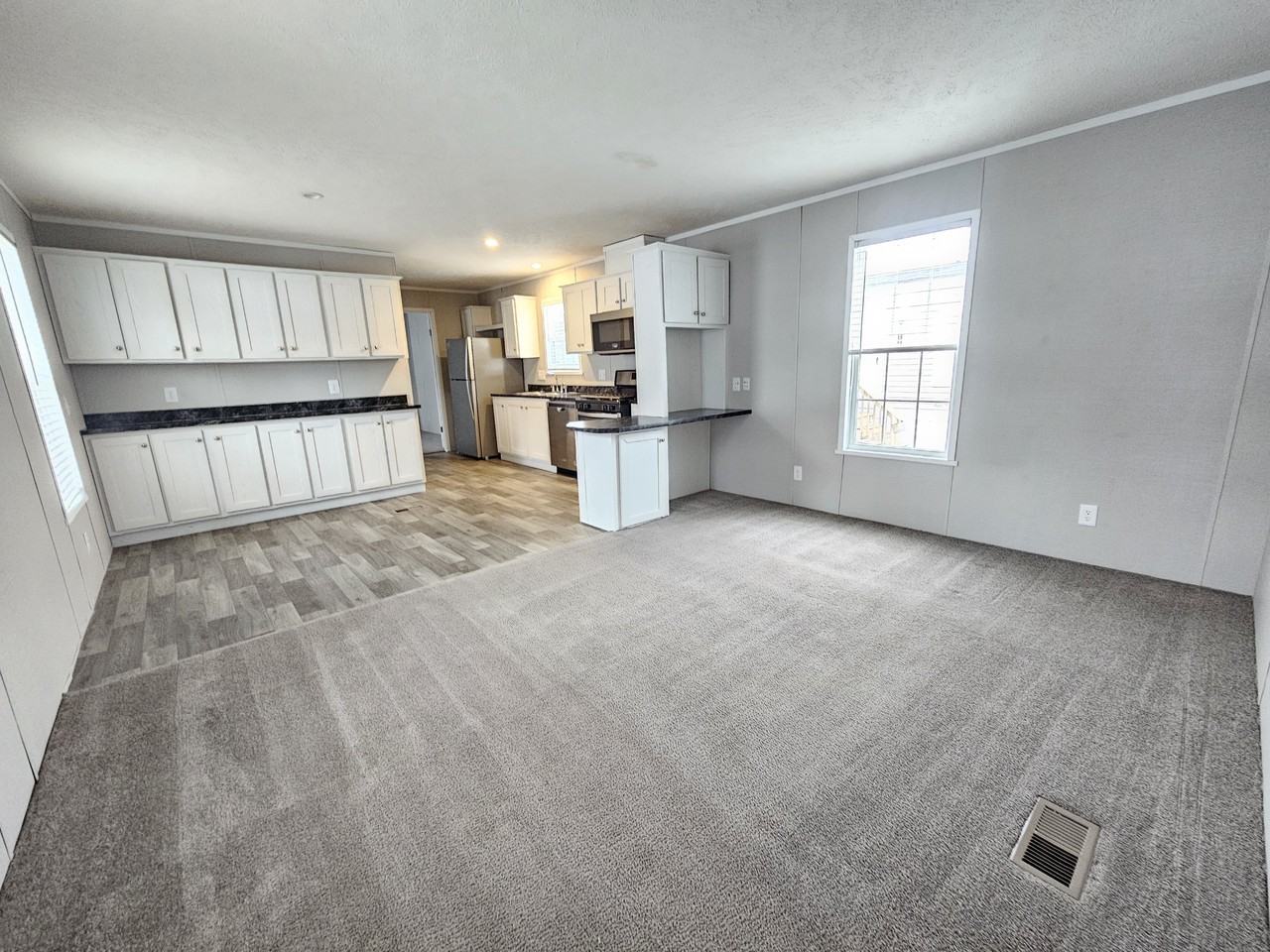 46000 Geddes Rd #6 - Photo 4 of 18