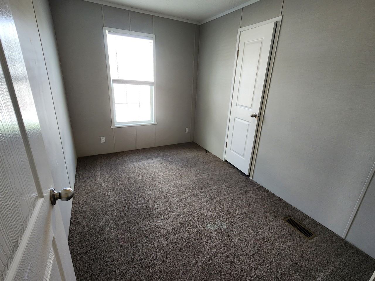 571 Delaware #571 - Photo 7 of 9