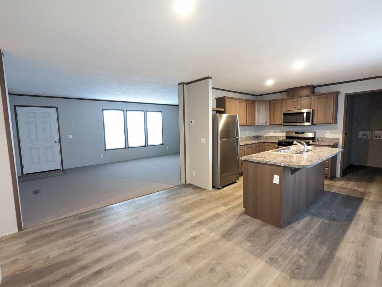660 Oregon #660 - Photo 2 of 16