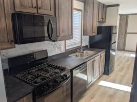 featured image of 300 Forrest Ave #90