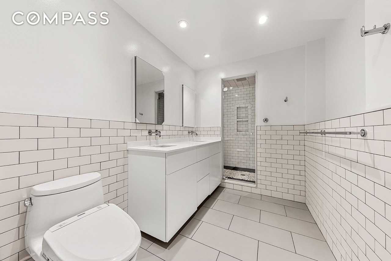 130 Watts St #5N - Photo 5 of 10