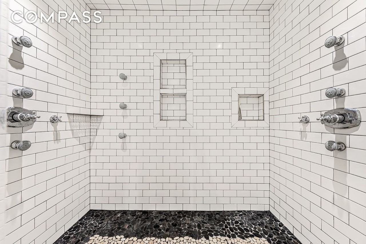 130 Watts St #5N - Photo 6 of 10