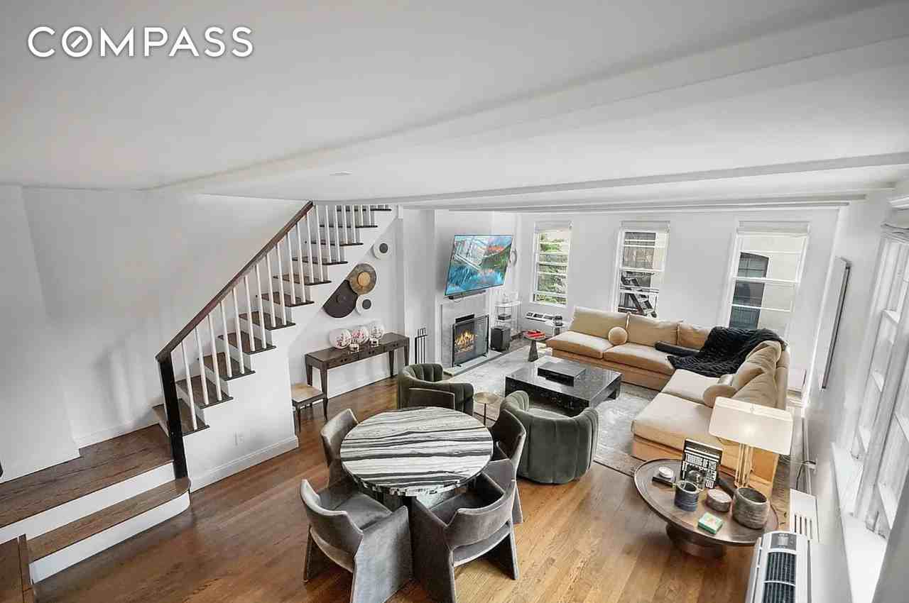 66 Jane St #2 - Photo 3 of 16