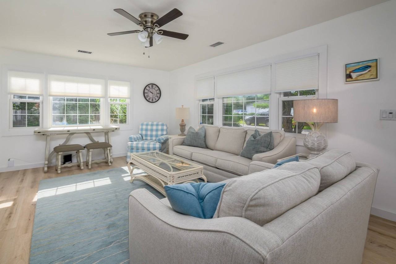4 Southwind Rd - Photo 4 of 14