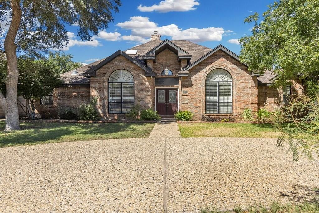 6415 San Mateo Ln - Photo 2 of 41