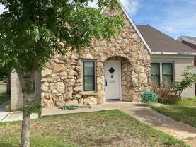 1610 W Texas Ave - Photo 1 of 1
