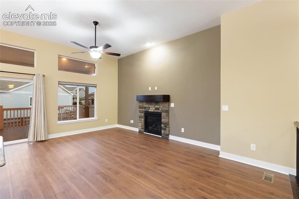 10419 Odin Dr - Photo 3 of 38