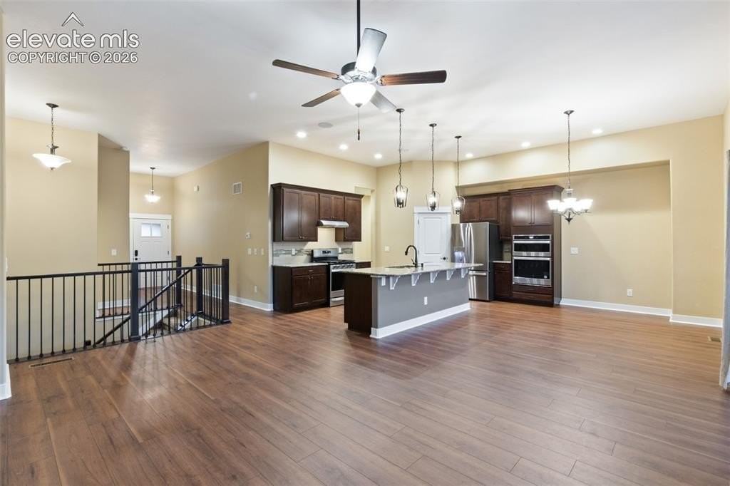 10419 Odin Dr - Photo 5 of 38