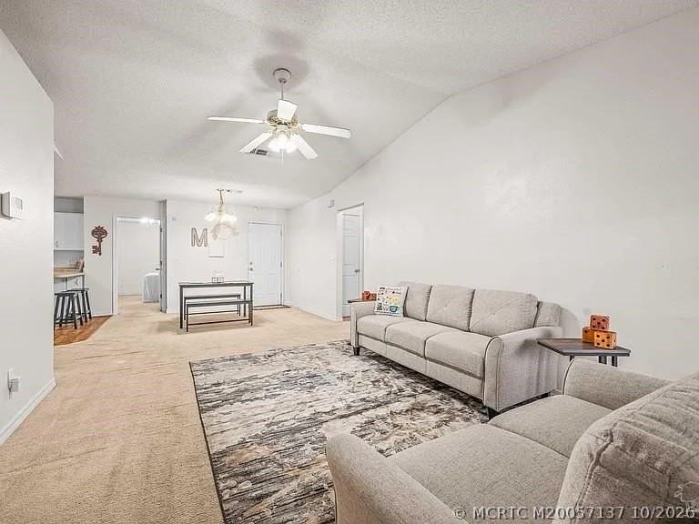 6111 Hilburn Rd - Photo 2 of 10