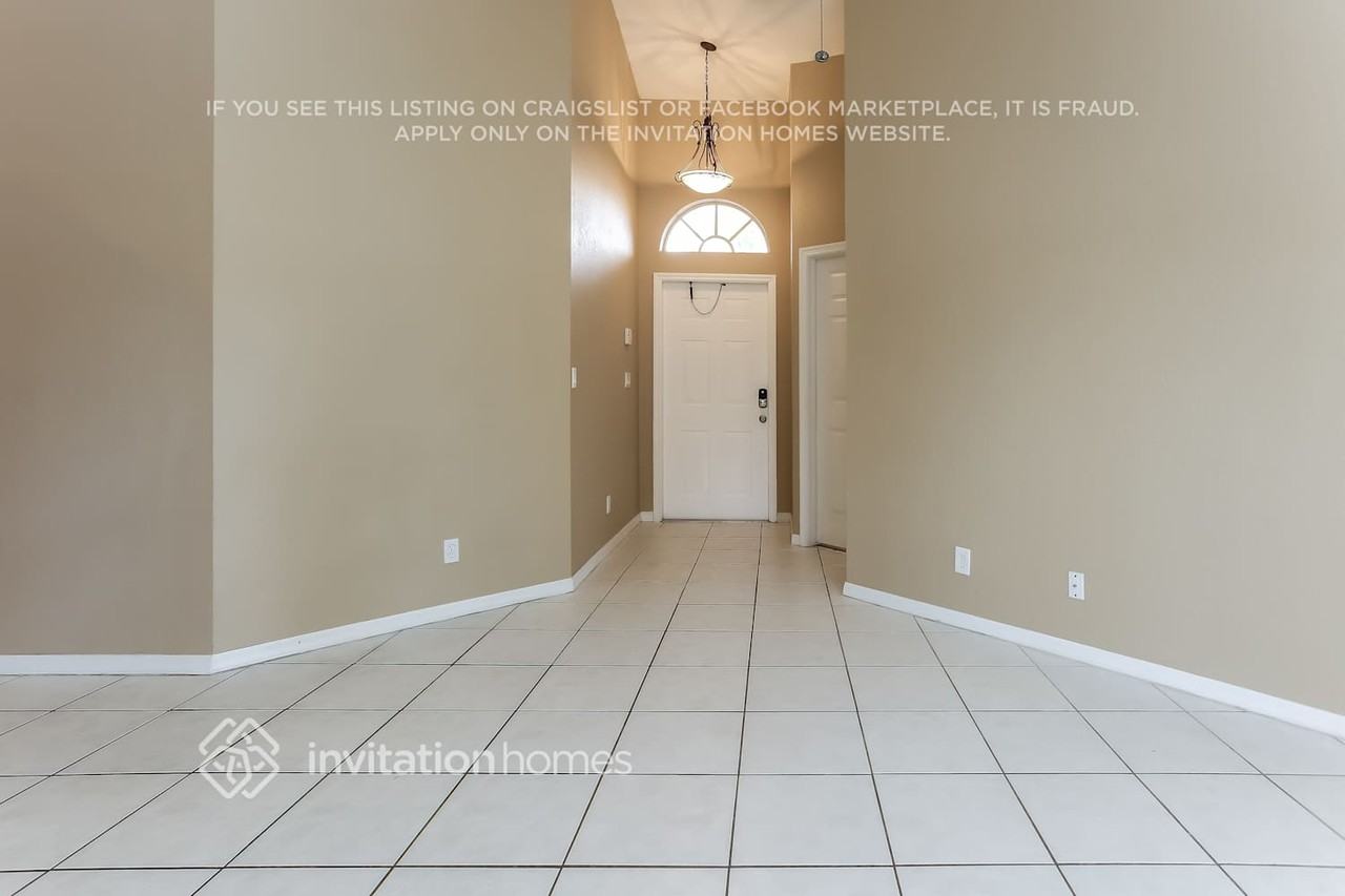 134 Citrus Park Cir - Photo 2 of 12