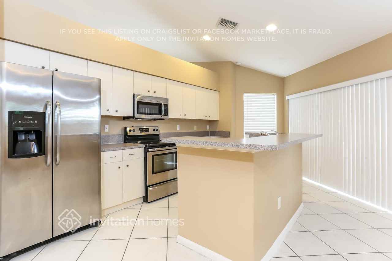 134 Citrus Park Cir - Photo 4 of 12