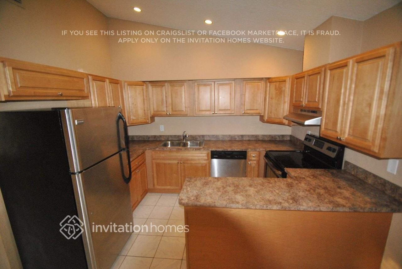 35 Nw 3rd Ct - Photo 5 of 14