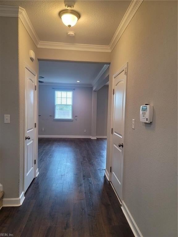 2552 Woolsey St - Photo 2 of 40
