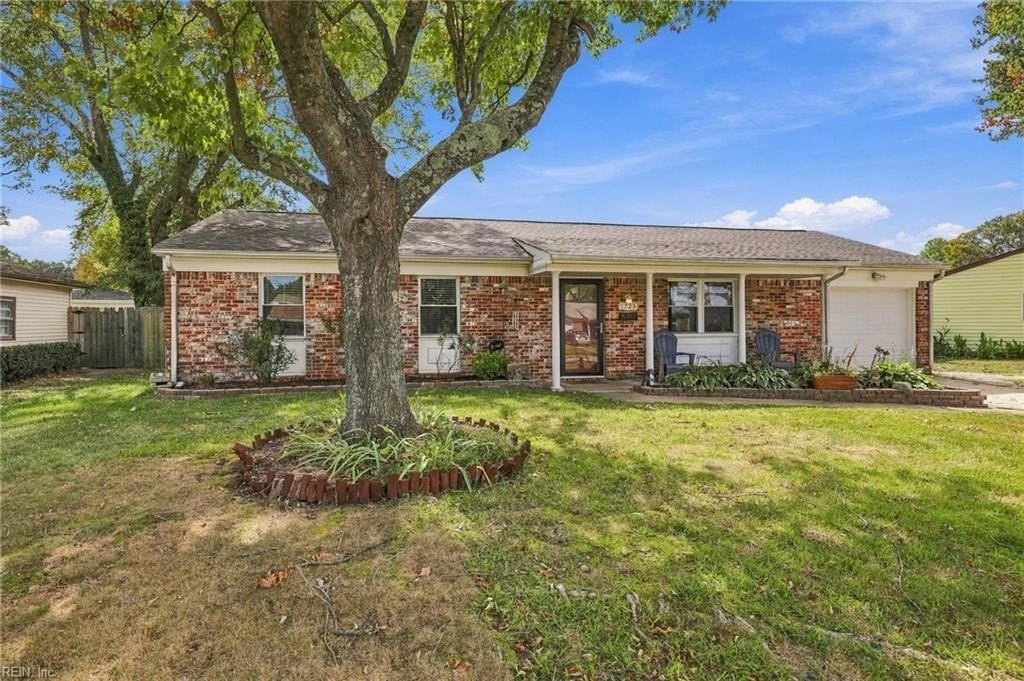 3725 Forest Glen Rd - Photo 3 of 28