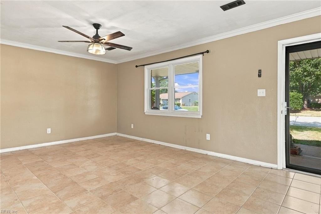 3725 Forest Glen Rd - Photo 7 of 28