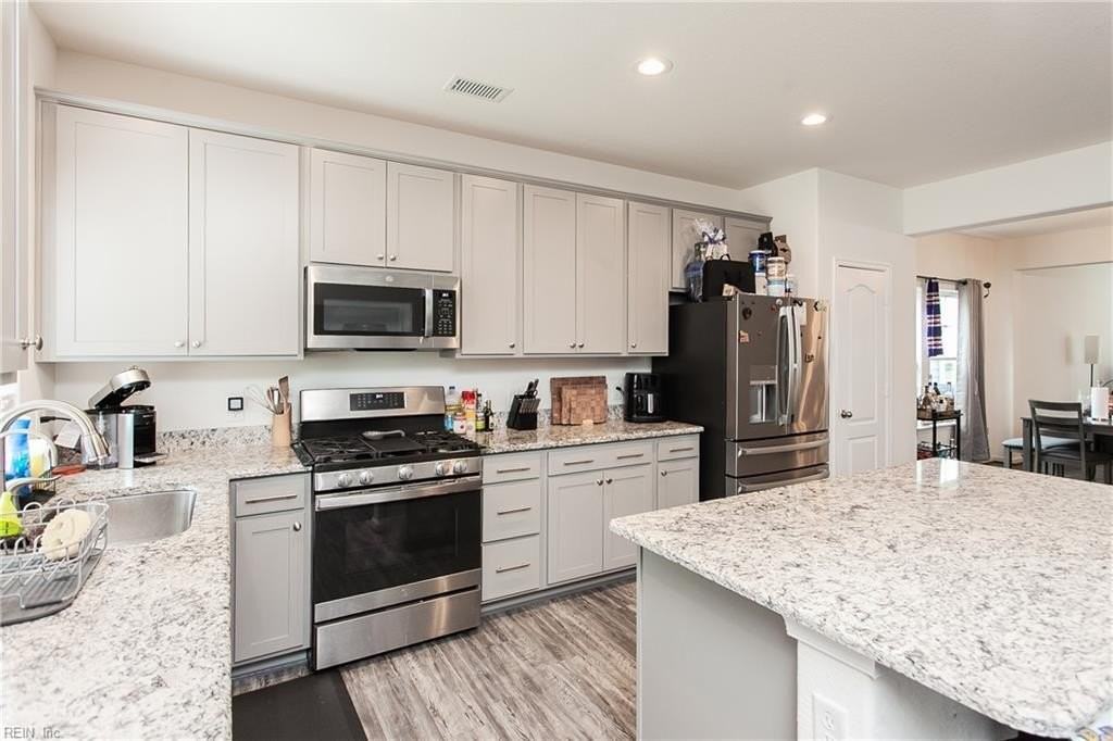 194 Norfleet Ln - Photo 3 of 17