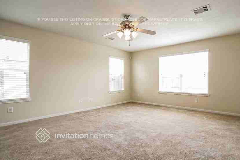 19151 Sandelford Dr - Photo 5 of 28