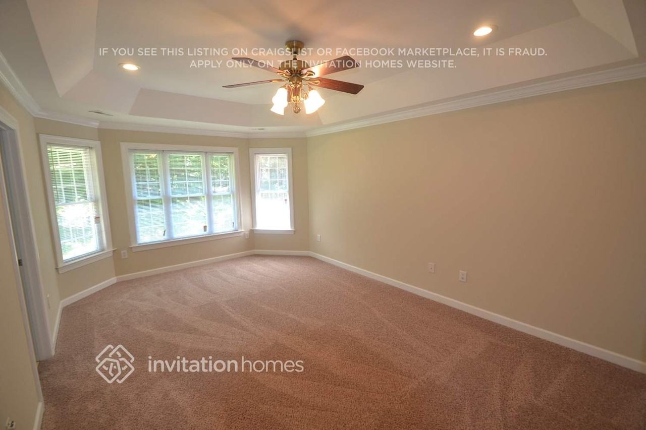 134 Overbrook Dr Ne - Photo 6 of 10