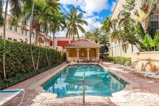 580 S Sapodilla Ave #106 - Photo 1 of 1
