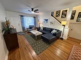 618 N Ocean Breeze - Photo 4 of 20