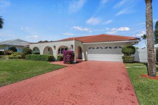 103 Olympus Cir - Photo 1 of 1