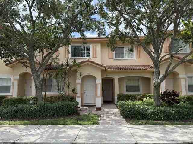 8330 Sw 29th St #103 - Photo 2 of 19