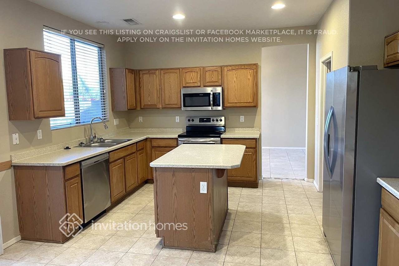 6349 W Buckskin Trl - Photo 6 of 17