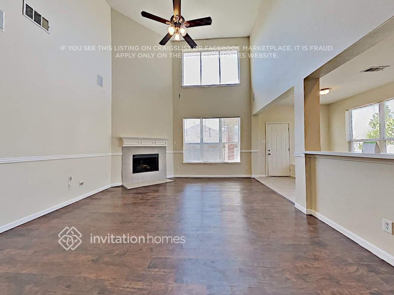 3900 Rochester Dr - Photo 5 of 22
