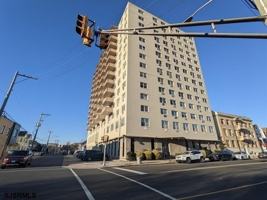 featured image of 3817 Ventnor Ave #1001