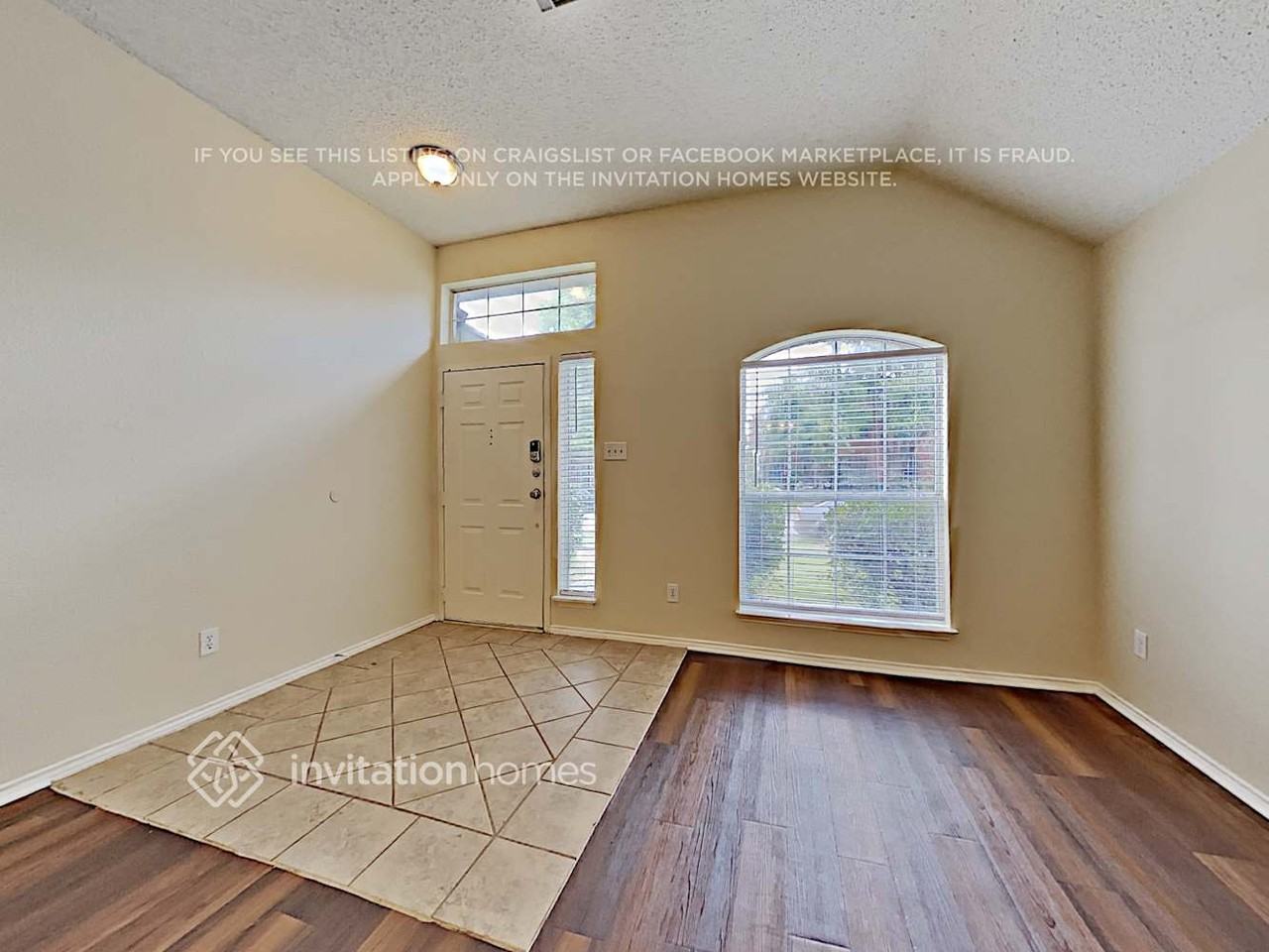 7409 Armstrong Ln - Photo 4 of 18