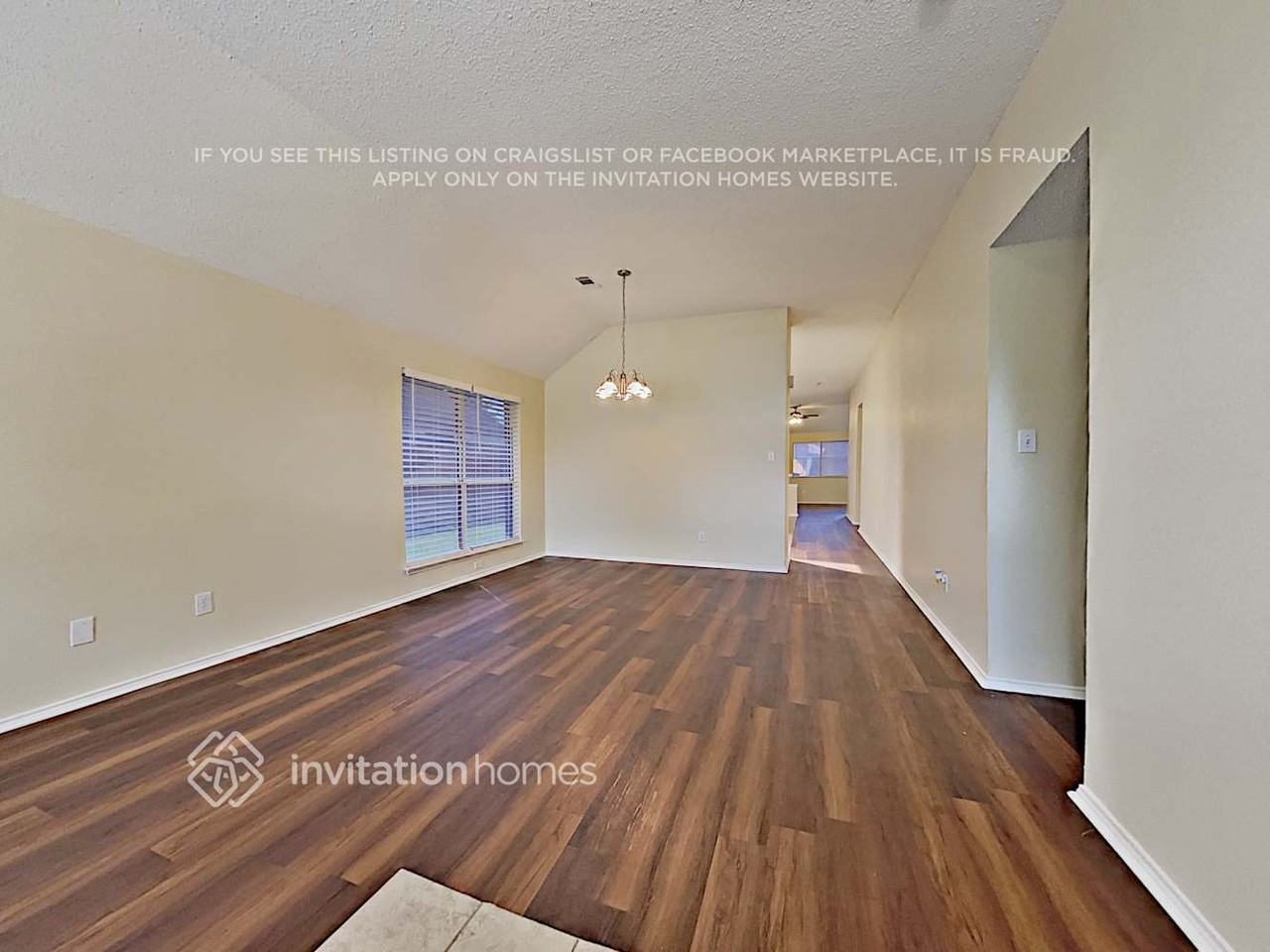 7409 Armstrong Ln - Photo 5 of 18