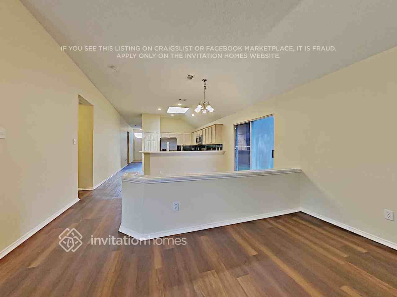 7409 Armstrong Ln - Photo 7 of 18