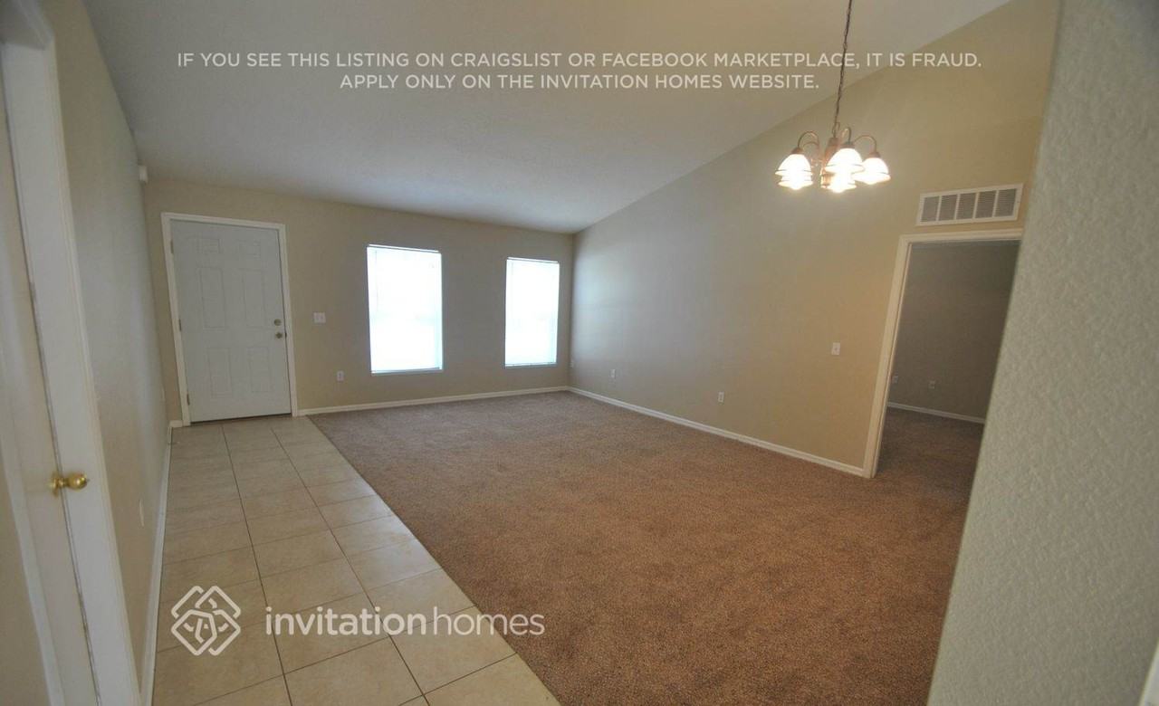 410 Truman St Sw - Photo 2 of 13