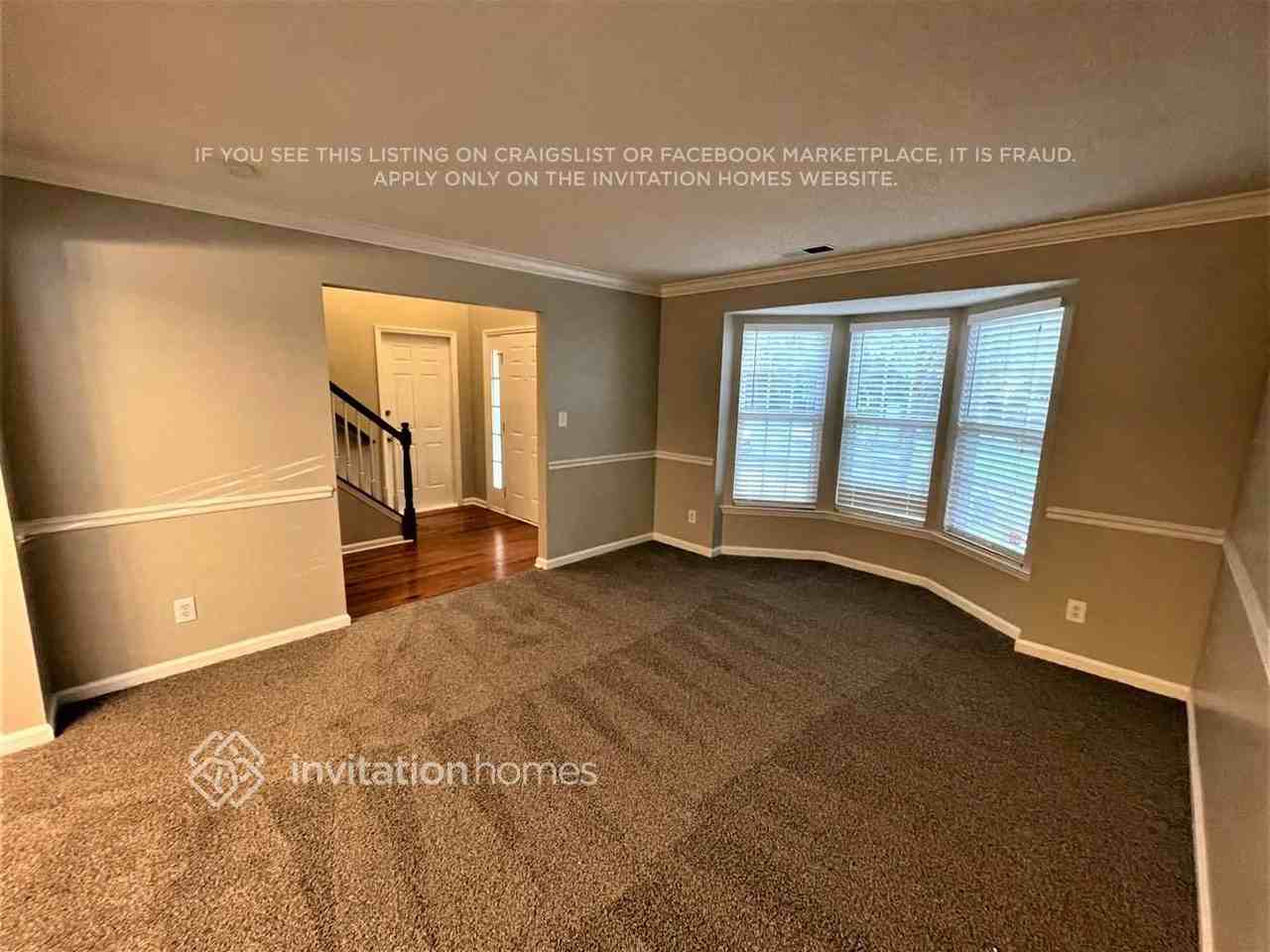 6226 Skyline Dr - Photo 2 of 14