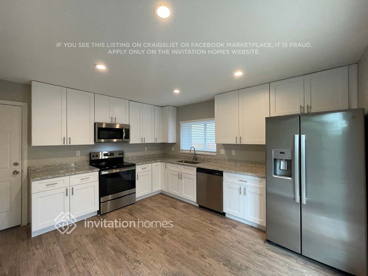 7980 Dakota Ridge Pl - Photo 4 of 19