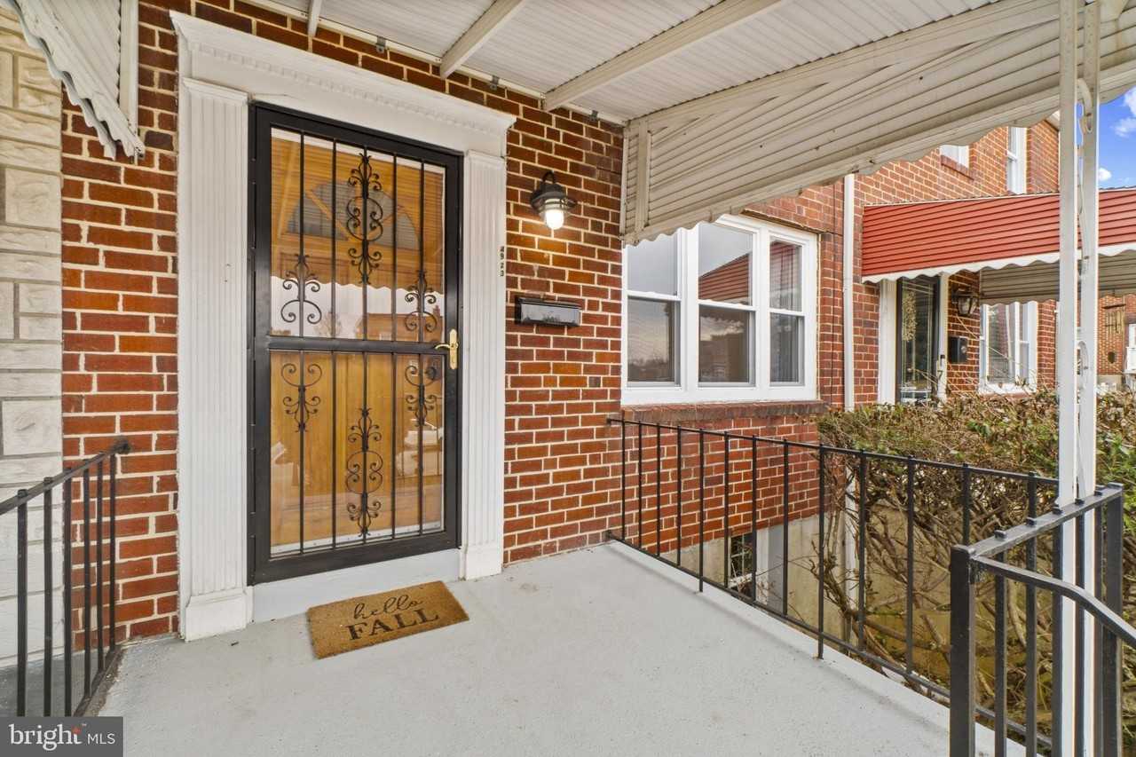 4923 Saint Gemma Rd - Photo 2 of 25