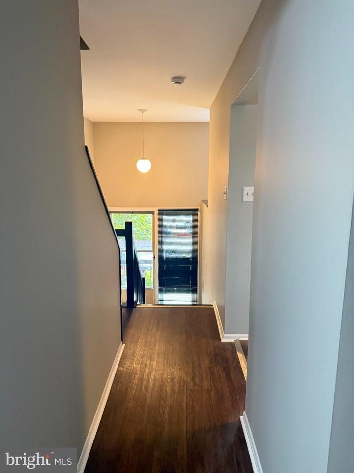 9062 Early April Way - Photo 7 of 24