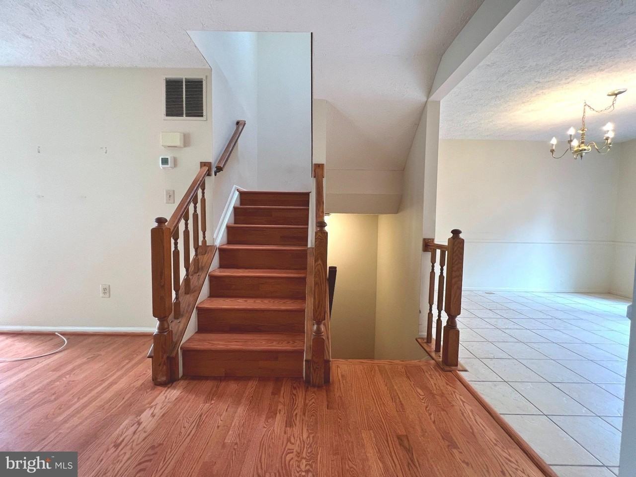 8531 Black Star Cir - Photo 4 of 49