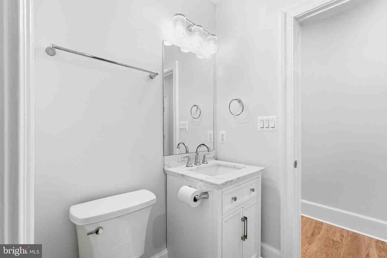 10205 Sorrel Ave - Photo 7 of 13
