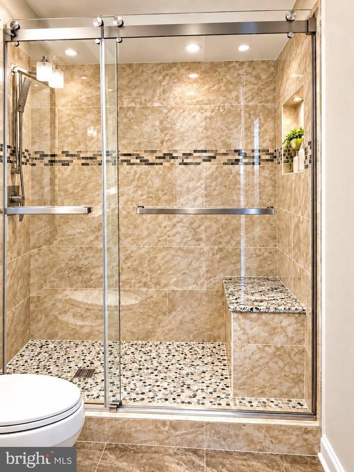 105 Oak Shade Rd - Photo 5 of 8