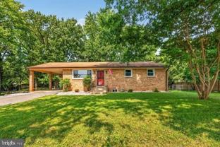 8810 Bluffwood Ln - Photo 1 of 1