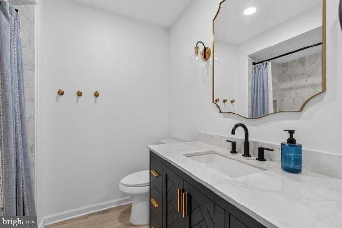 8810 Bluffwood Ln - Photo 4 of 9