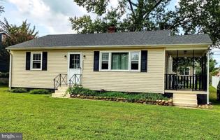 featured image of 22805 Duke St